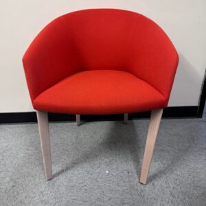 Andreu World Brandy Lounge Chair